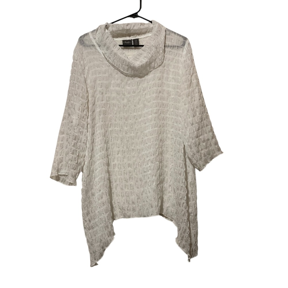 Travelers by Chicos White Cowl Neck Sharkbite Hem Tunic Top Size 2 Large